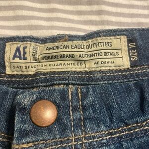 They don’t fit me anymore but they are brand new